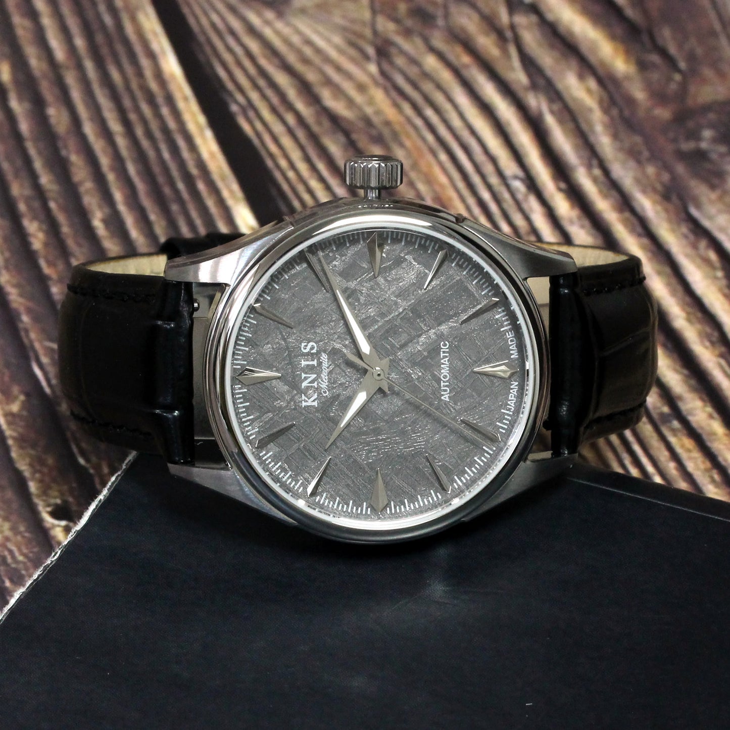 KNIS Meteorite Made in Japan Automatic Watch Men's Leather Strap Leather Silver KN001-MTLE