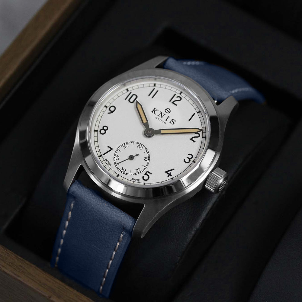 KNIS Retro Military Watch - Off-White Dial with Navy Leather Strap KN003-WHNVLE