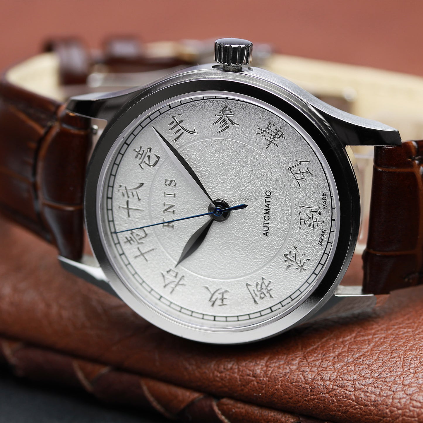 KNIS 刻 -KOKU- 自動巻き 日本製 彫金インデックス レザー ホワイト 漢字 KN005-KJWHLE