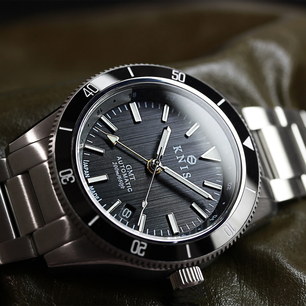 KNIS GMT Automatic Divers Watch Black / Stainless Steel Bracelet (KN007-BK) 