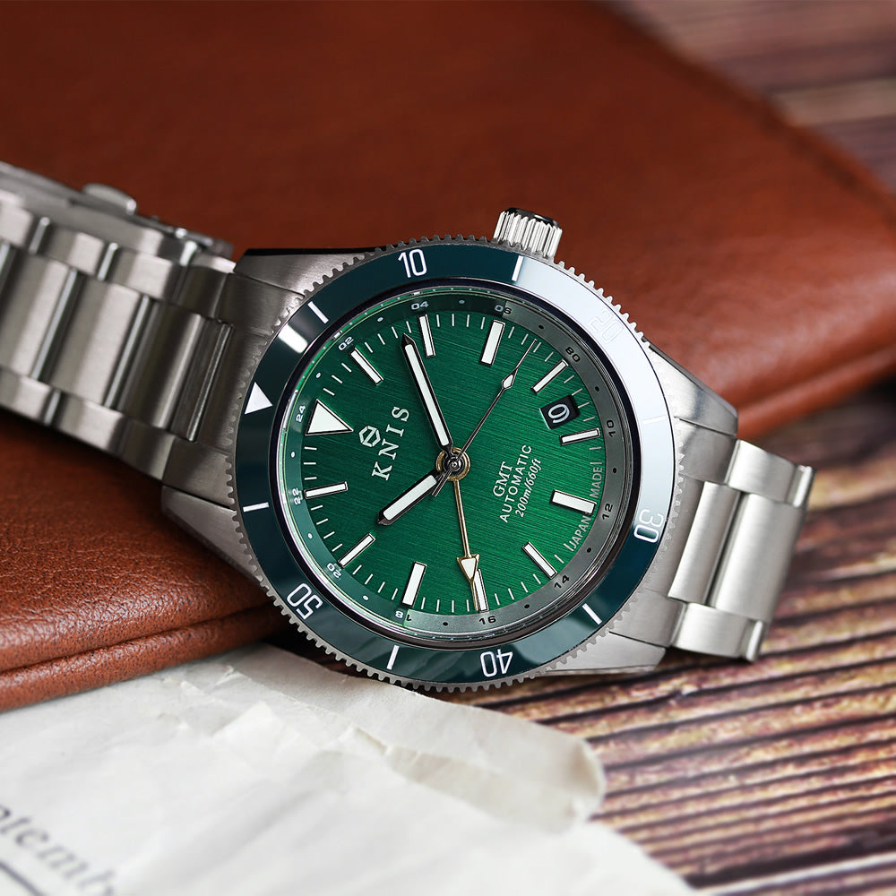 KNIS GMT ダイバーズ 自動巻き 日本製 ステンレスベルト グリーン KN007-GR